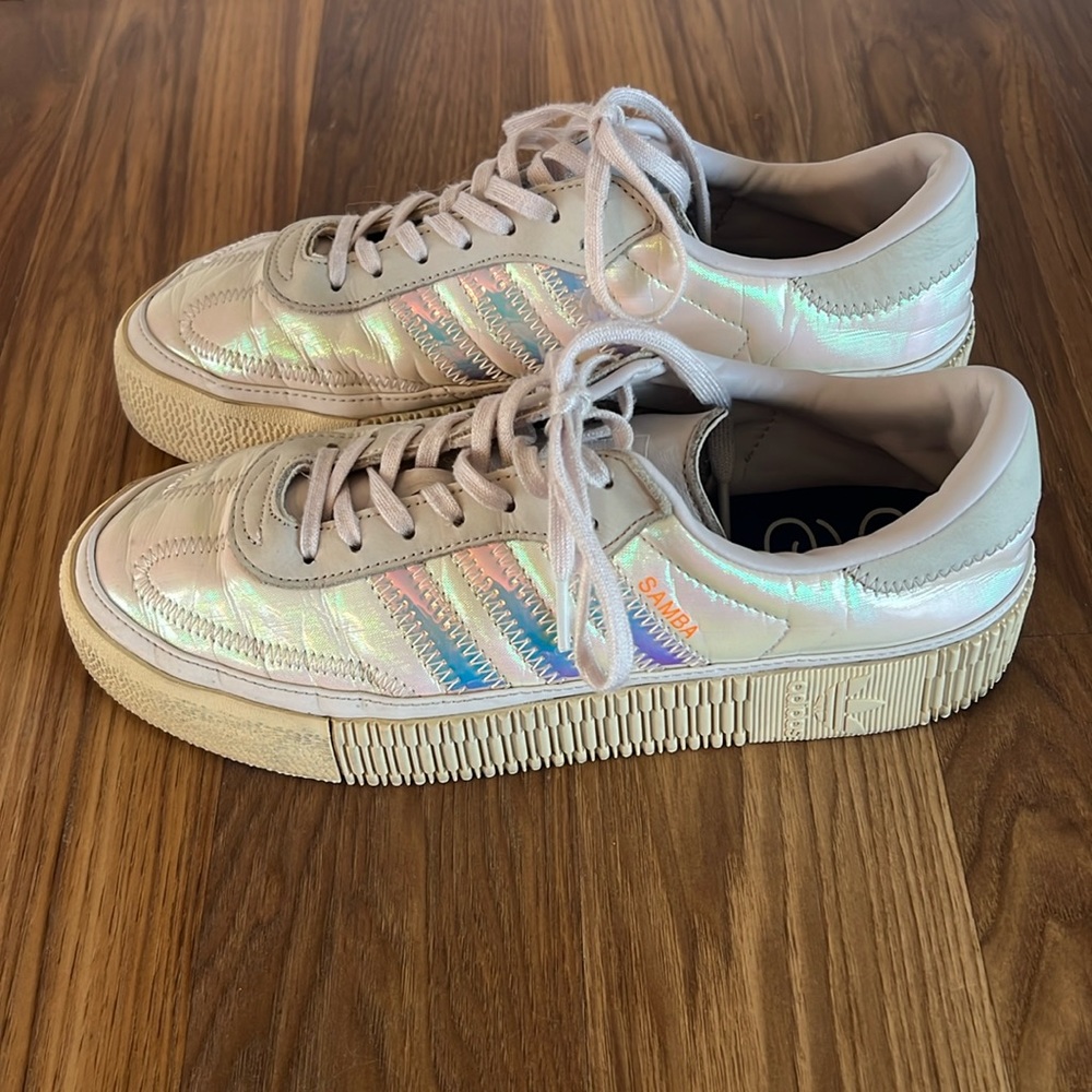 Adidas Sambarose Out Loud Orchid Tint Iridescent Sneakers Women’s Size 9.5